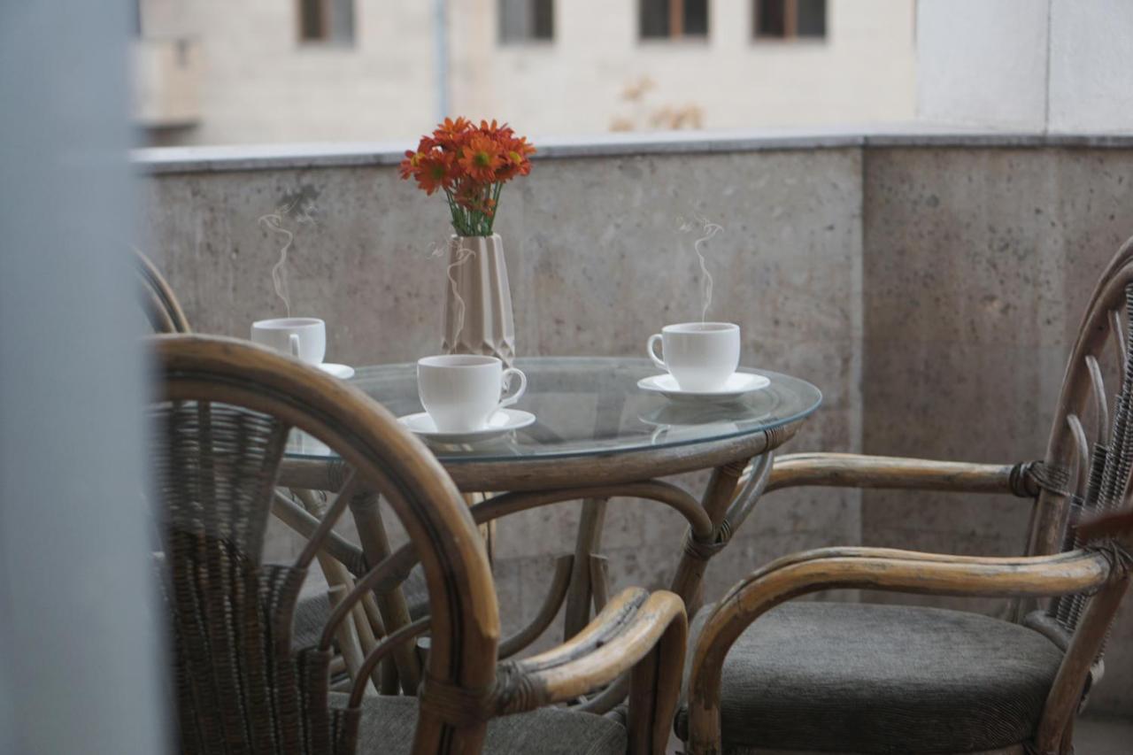 Nor Yerevan Hotel 外观 照片