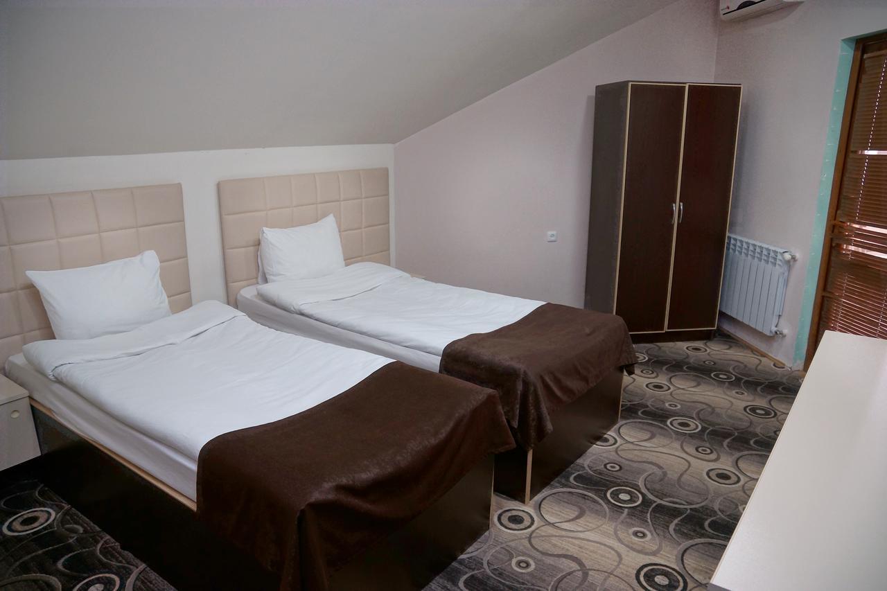 Nor Yerevan Hotel 外观 照片