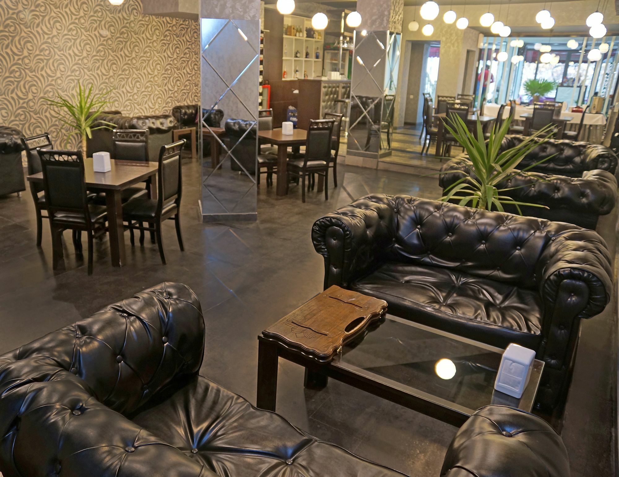Nor Yerevan Hotel 外观 照片
